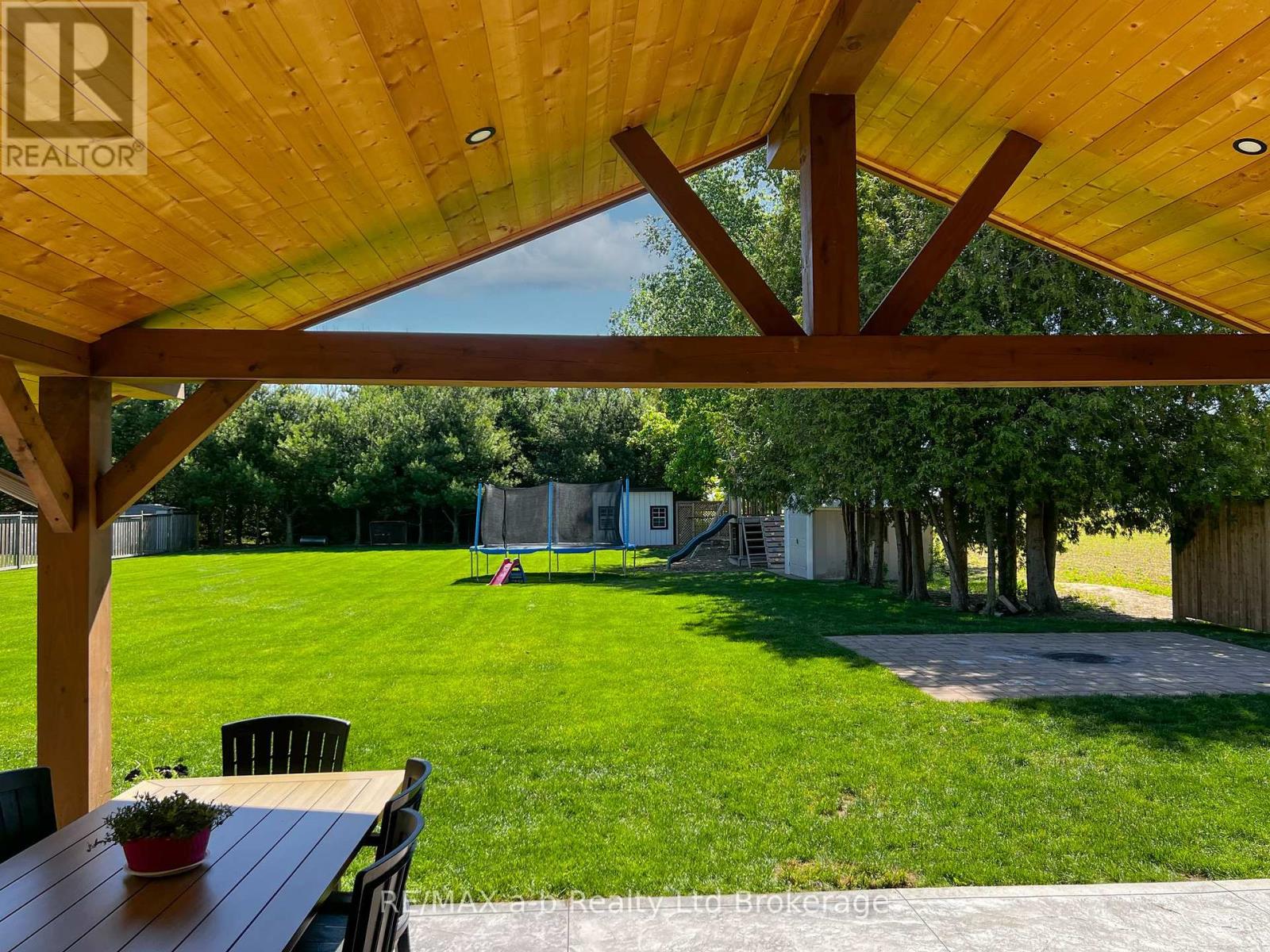 6744 Hacienda Road, Malahide, Ontario  N5H 2R5 - Photo 4 - X12904126
