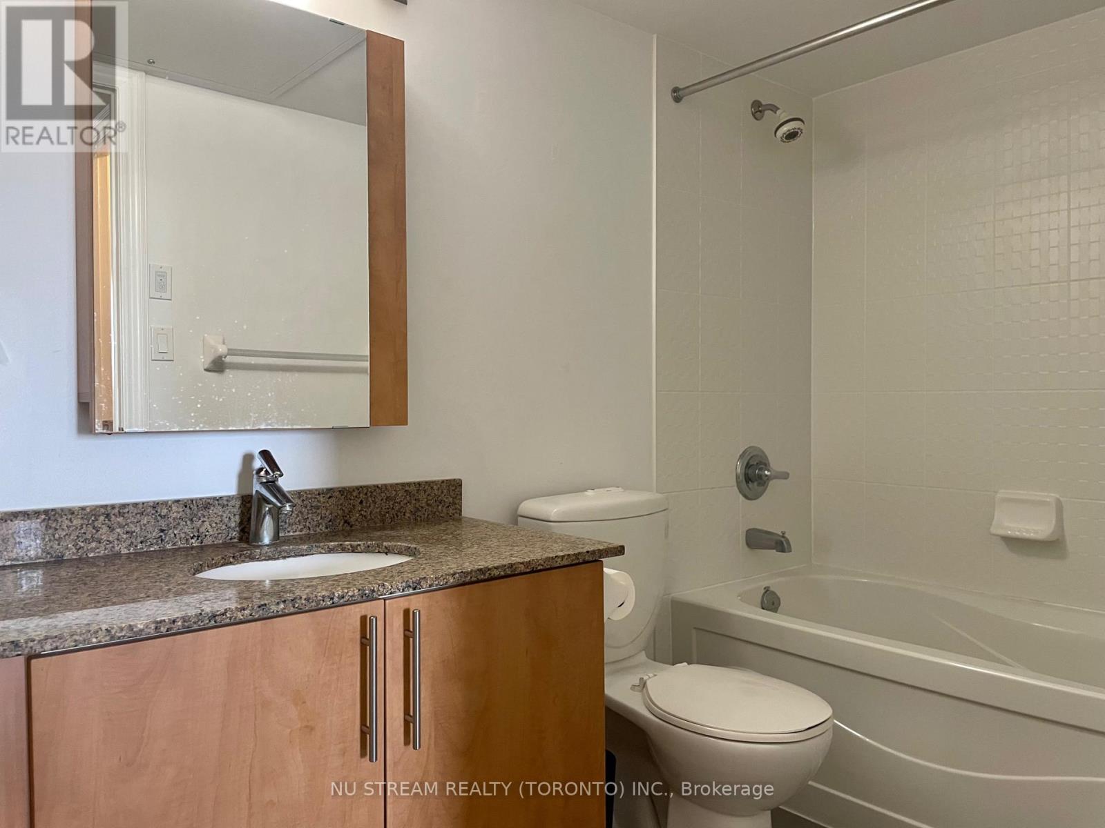 321 - 60 South Town Centre Boulevard, Markham, Ontario  L6G 0C5 - Photo 10 - N13228756