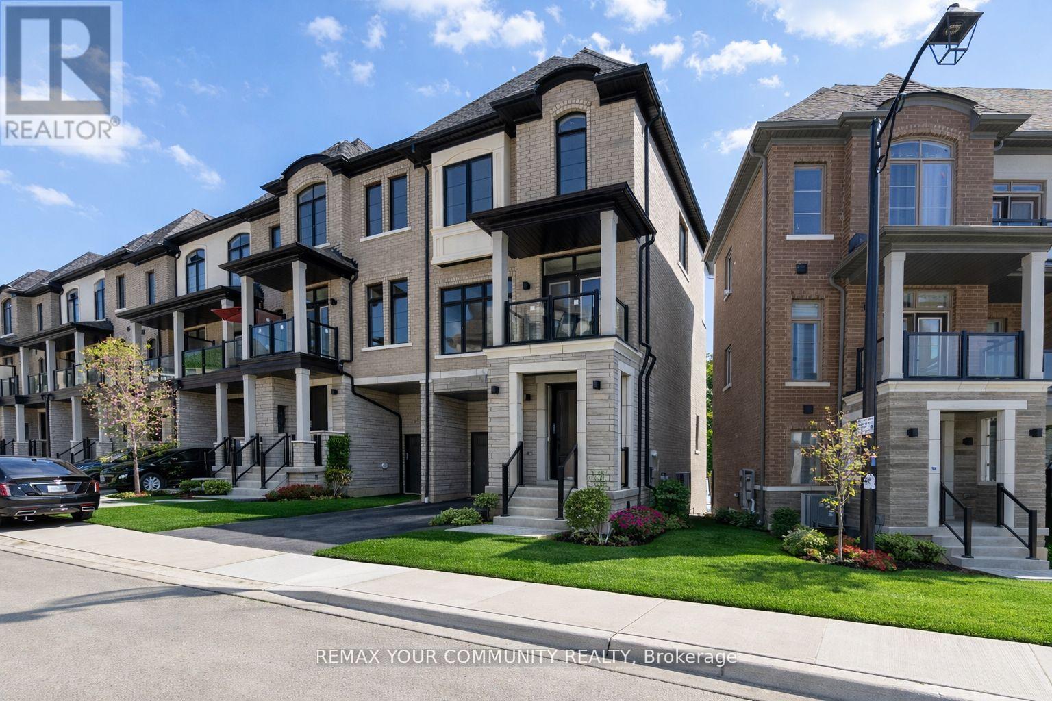 83 Archambault Way, Vaughan, Ontario  L4L 1A6 - Photo 2 - N13228800