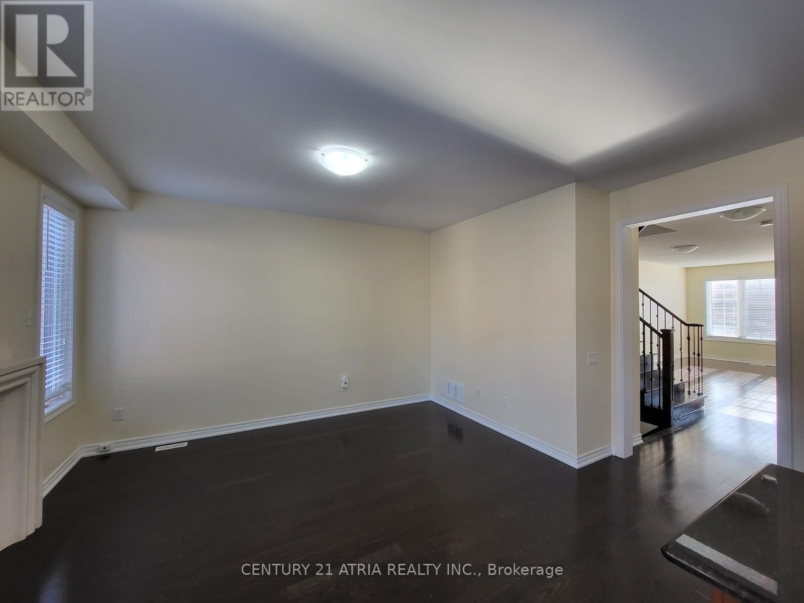 108 Lewis Honey Drive, Aurora, Ontario  L4G 0J3 - Photo 4 - N13228904