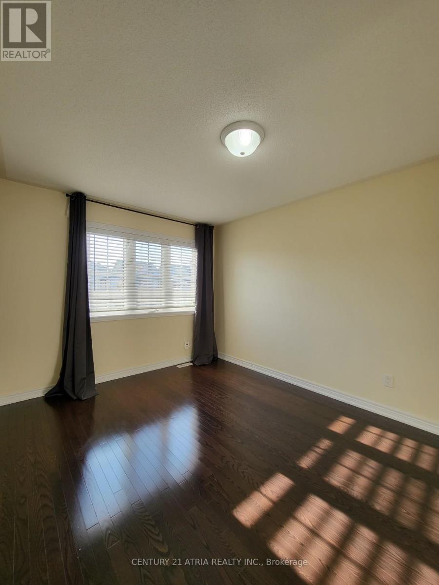 108 Lewis Honey Drive, Aurora, Ontario  L4G 0J3 - Photo 9 - N13228904