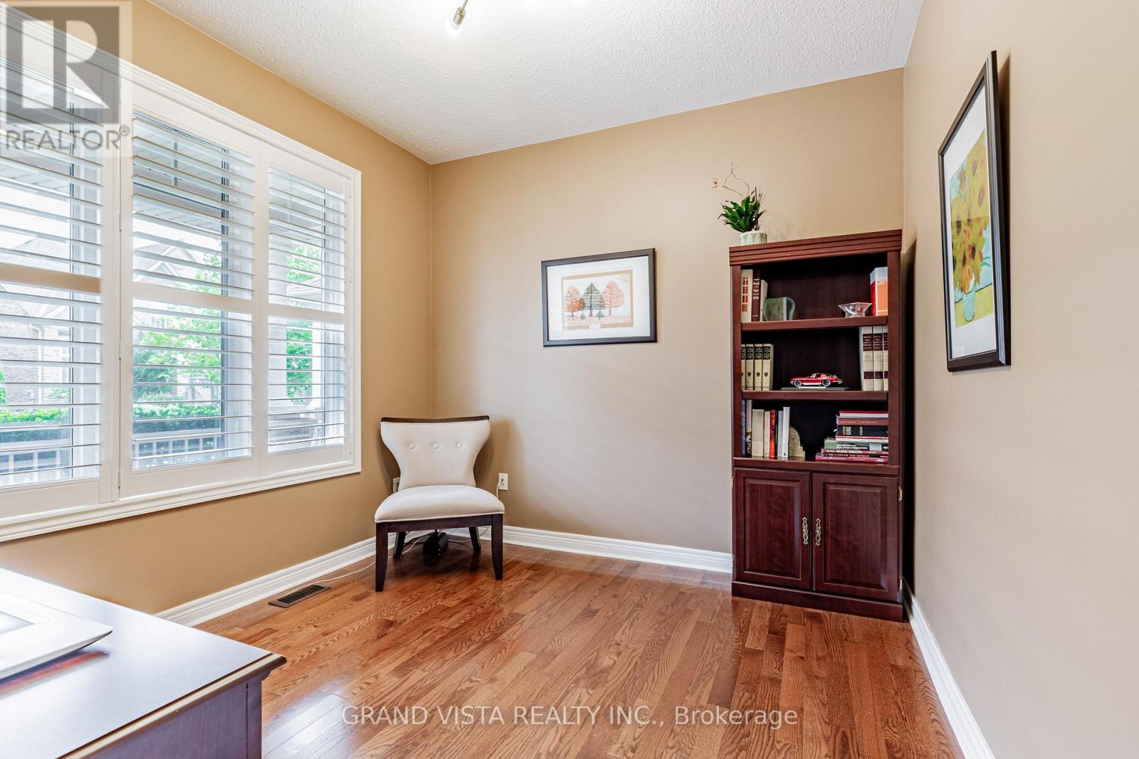 31 Routledge Drive, Richmond Hill, Ontario  L4E 0C4 - Photo 11 - N13229018