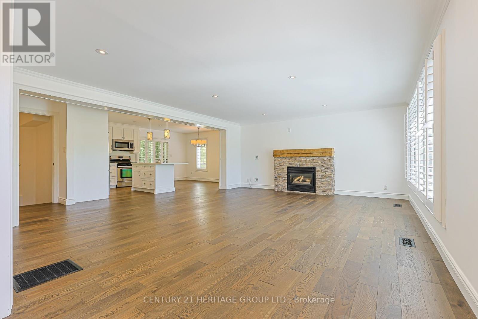 178 Main Street N, Newmarket, Ontario  L3Y 9B2 - Photo 3 - N13229034