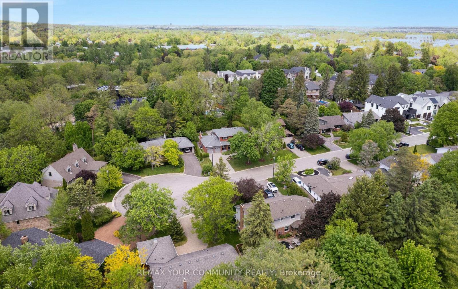 24 Hawthrone Lane, Aurora, Ontario  L4G 3K6 - Photo 4 - N13229044