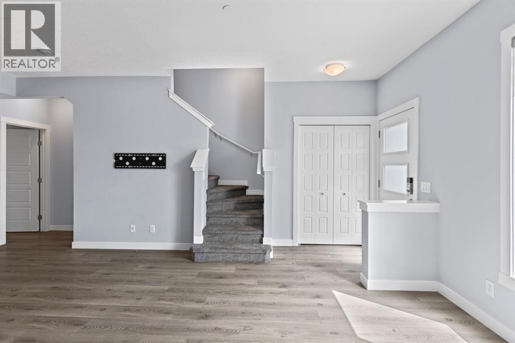 241 Livingston Common Ne, Calgary, Alberta  T3P 1K1 - Photo 3 - A2316396