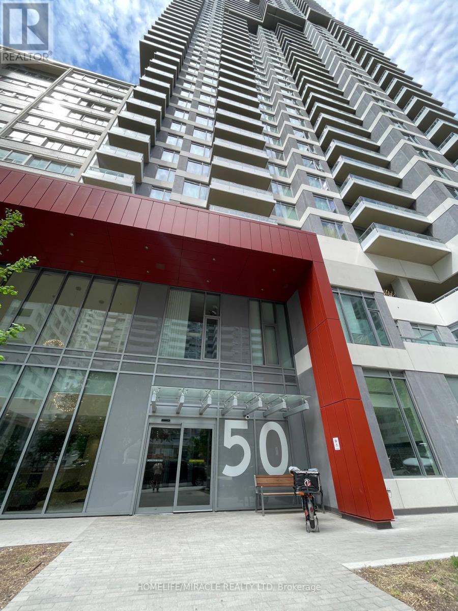 2417 - 50 Dunfield Avenue, Toronto, Ontario  M4S 3A4 - Photo 2 - C13223478