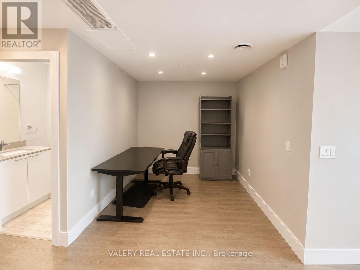 519 - 15 Prince Albert Blvd Boulevard, Kitchener, Ontario  N2H 0C2 - Photo 8 - X13135404