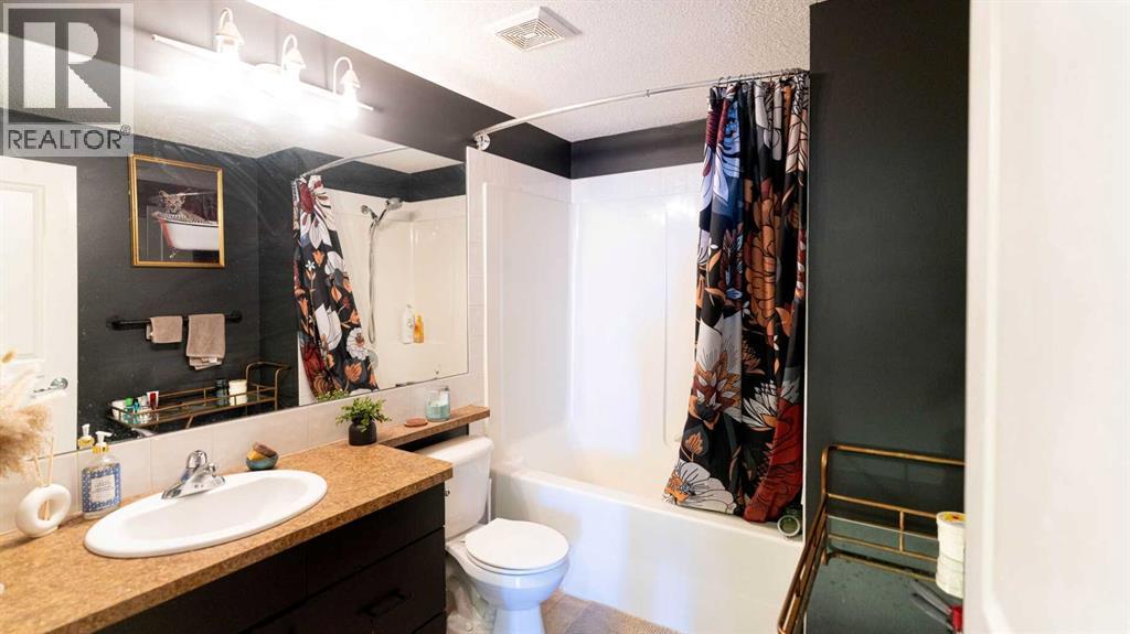 1, 169 Rockyledge View Nw, Calgary, Alberta T3G 5X1 - Photo 16 - A2316977