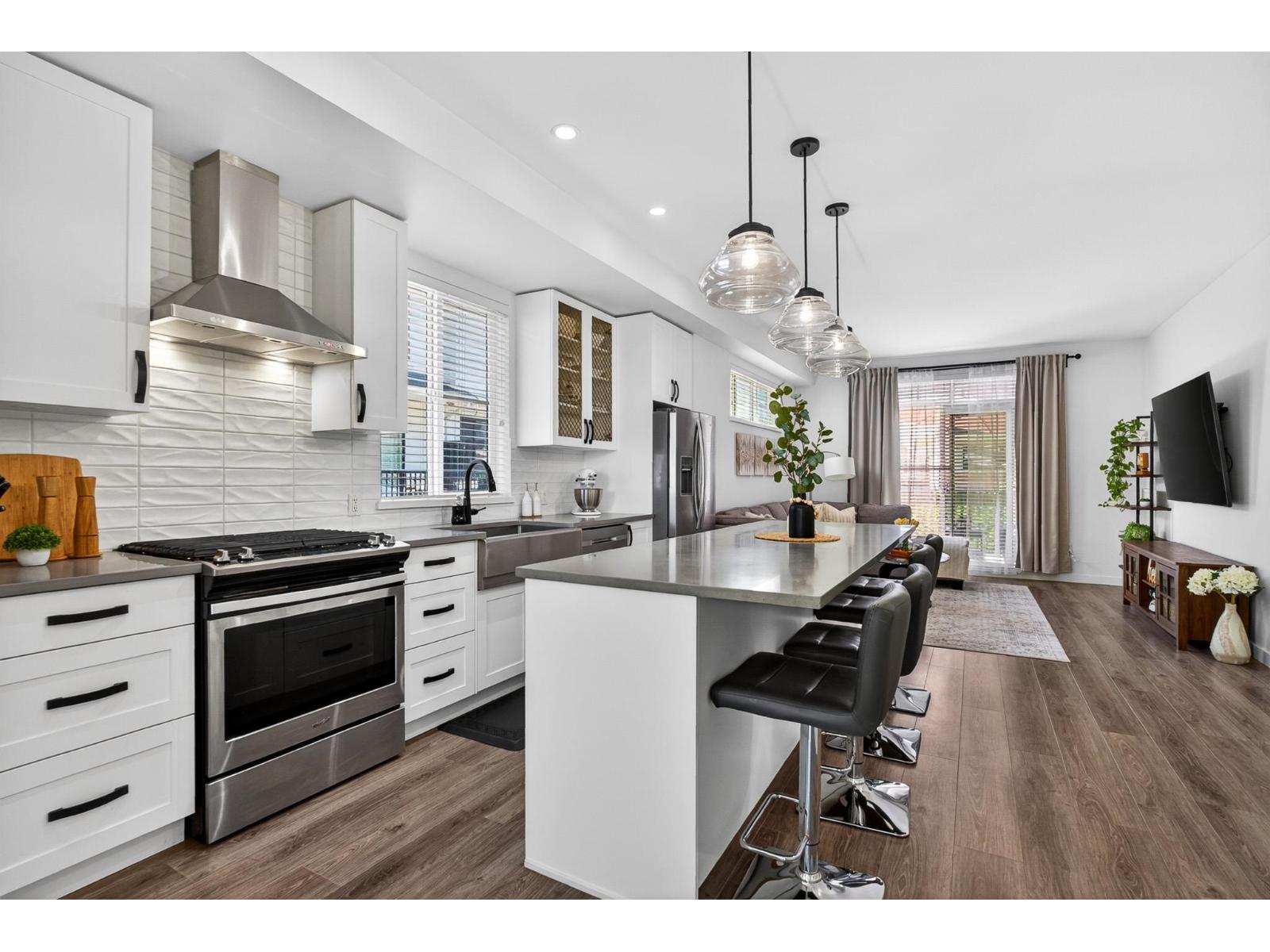 54 5945 176a Street, Surrey, British Columbia  V3S 0A2 - Photo 10 - R3130068