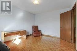35 Kingsplate Crescent, Toronto, Ontario  M9W 6X5 - Photo 12 - W13228714