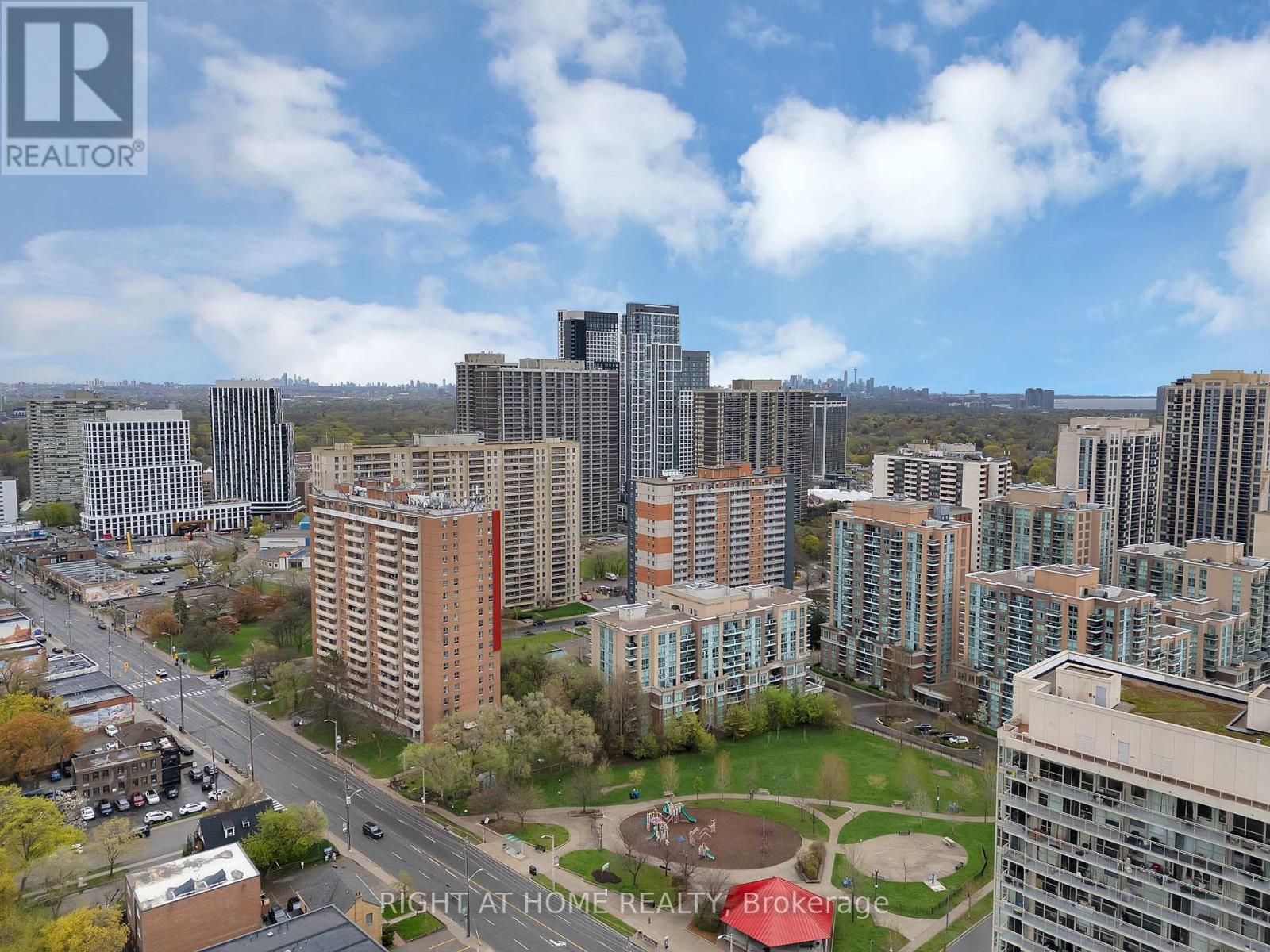 5122 Dundas Street W, Toronto, Ontario  M9A 1C2 - Photo 28 - W13228822