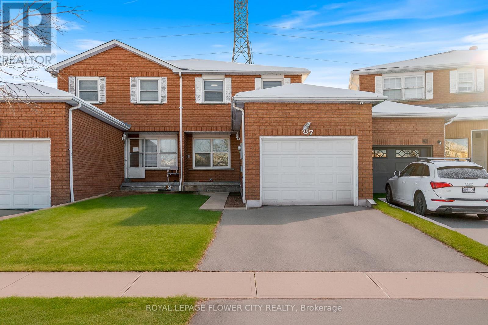 87 Tulip Drive, Brampton, Ontario  L6Y 3W9 - Photo 1 - W13228870