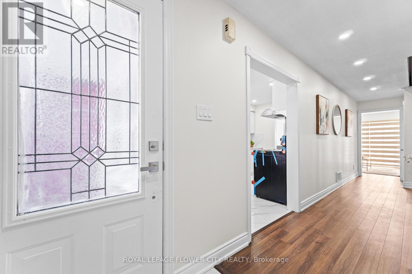 87 Tulip Drive, Brampton, Ontario  L6Y 3W9 - Photo 3 - W13228870