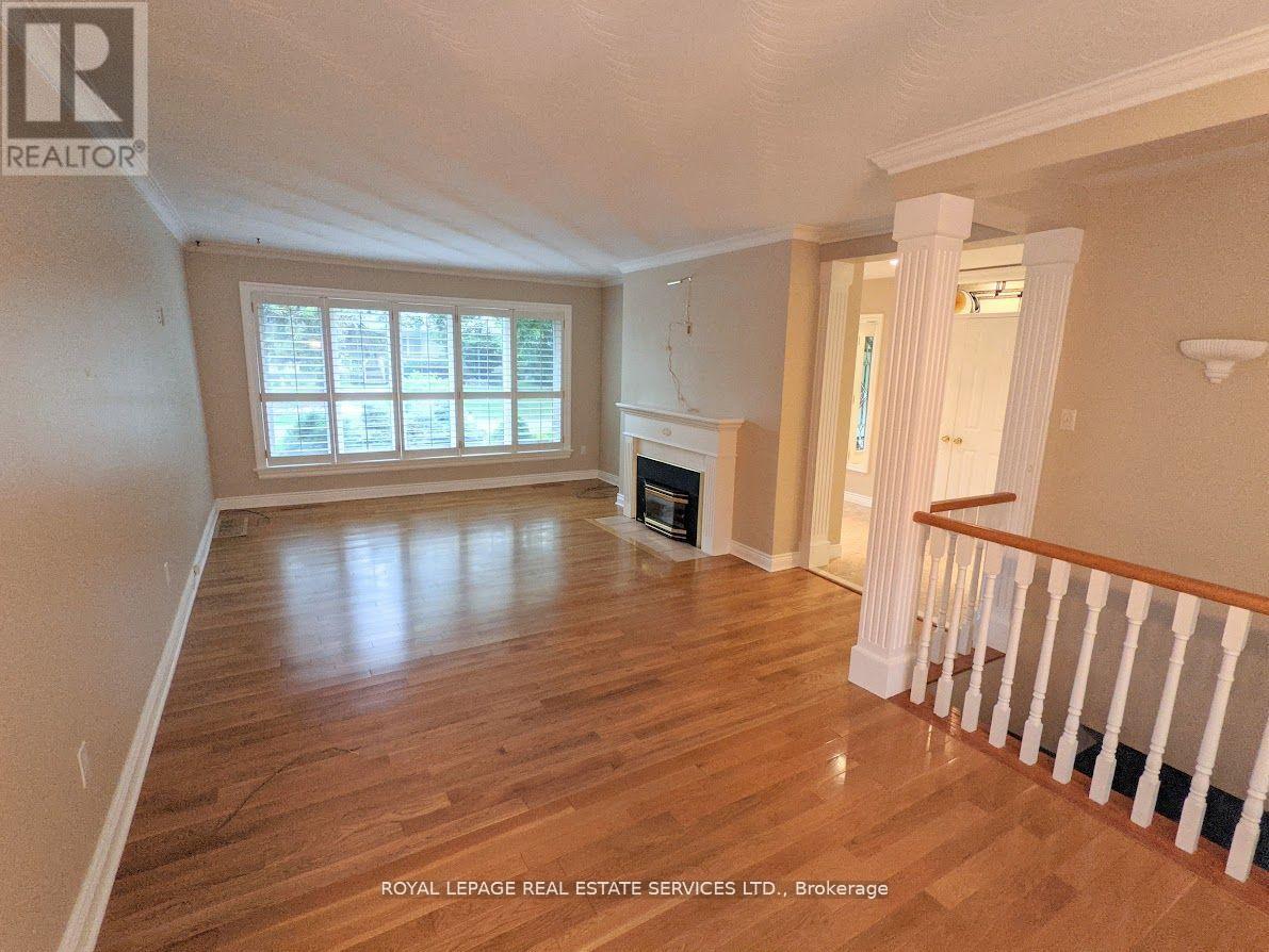 1602 Lincolnshire Blvd. Boulevard, Mississauga, Ontario  L5E 2S7 - Photo 11 - W13228886