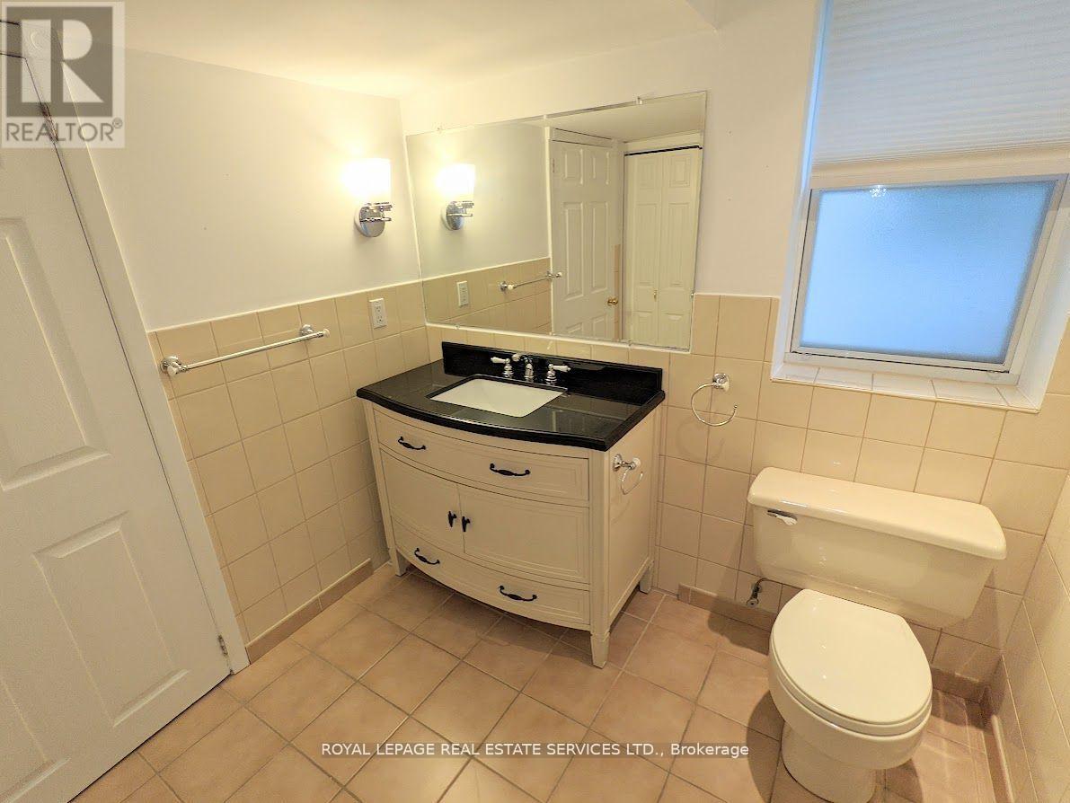 1602 Lincolnshire Blvd. Boulevard, Mississauga, Ontario  L5E 2S7 - Photo 20 - W13228886