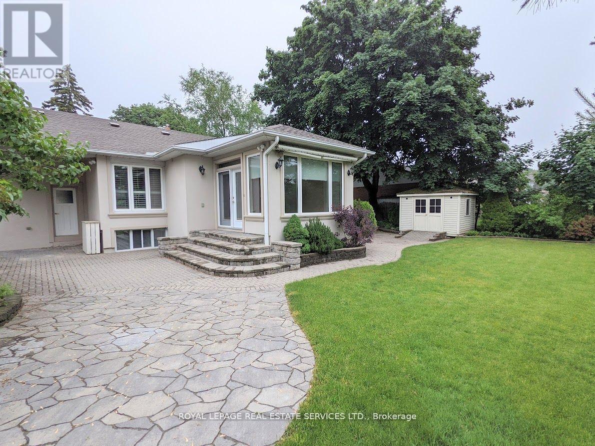 1602 Lincolnshire Blvd. Boulevard, Mississauga, Ontario  L5E 2S7 - Photo 28 - W13228886