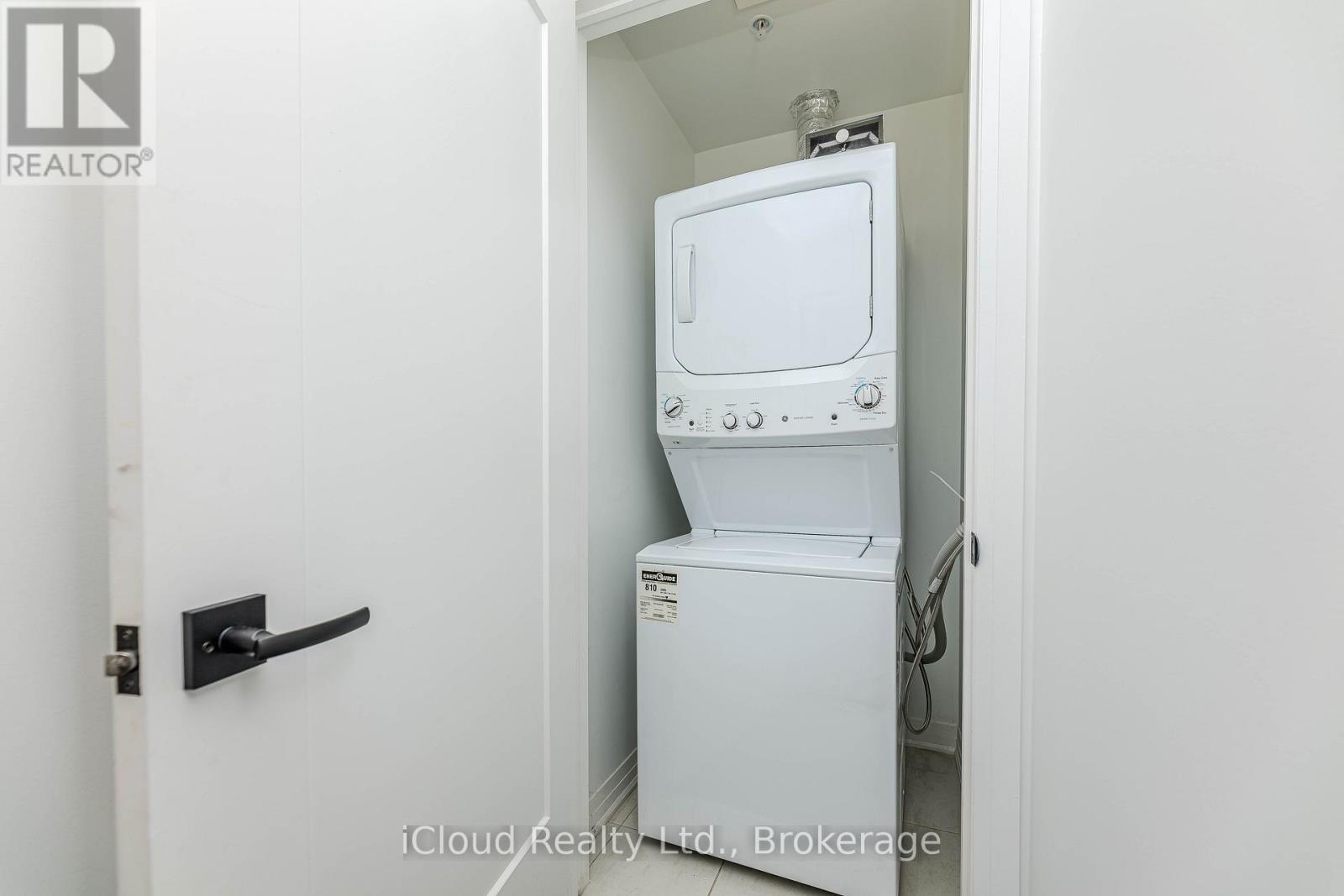 121 - 102 Grovewood Common, Oakville, Ontario  L6H 0X2 - Photo 14 - W13229010