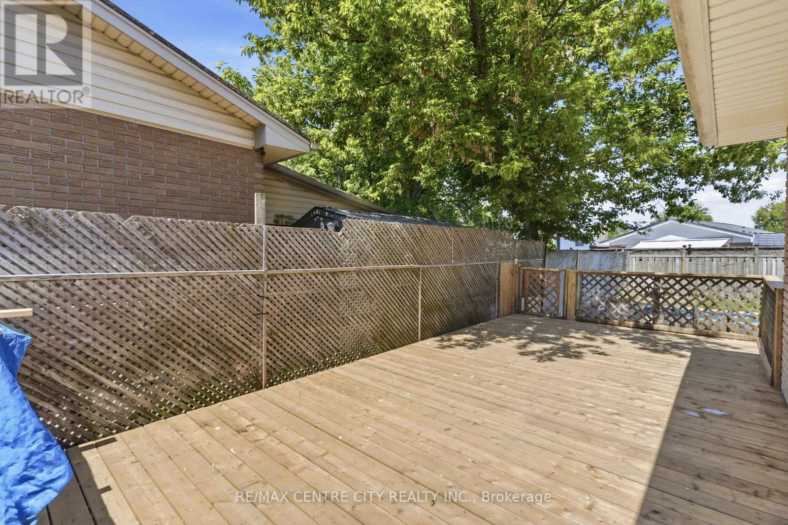 132 Toulon Crescent, London East, Ontario  N5V 1J5 - Photo 32 - X13229234