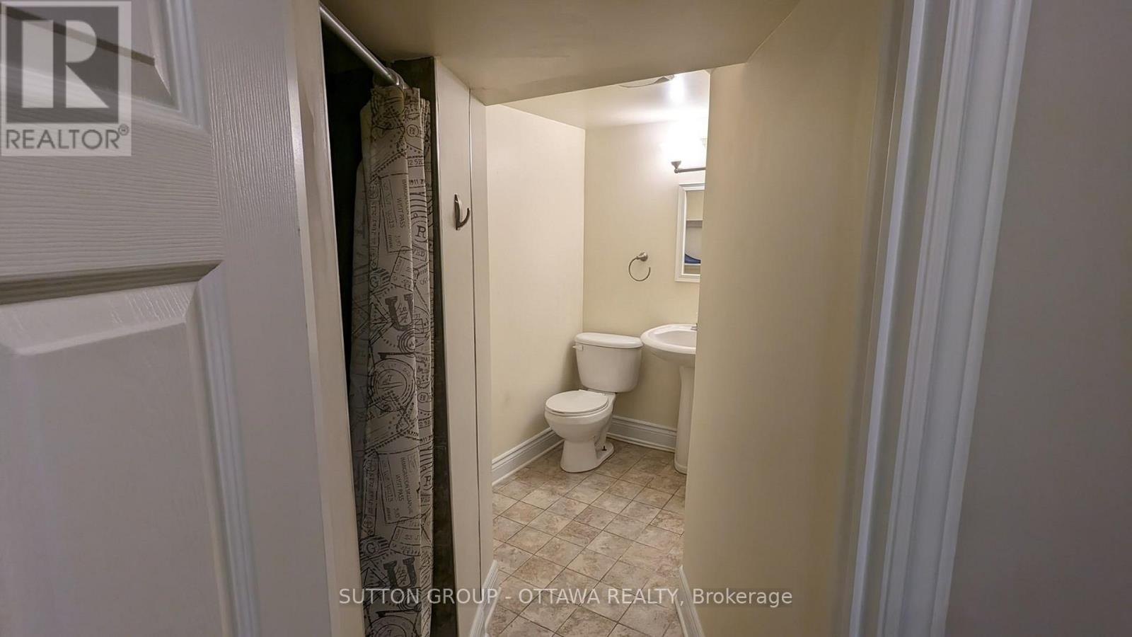 1071 Aldea Avenue, Ottawa, Ontario  K1H 8B8 - Photo 30 - X13229100