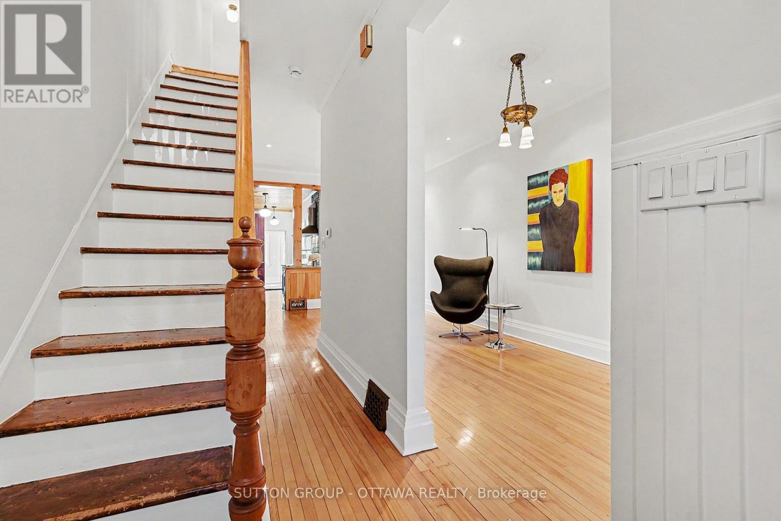 279 Cambridge Street N, Ottawa, Ontario K1R 7B1 - Photo 3 - X13229178