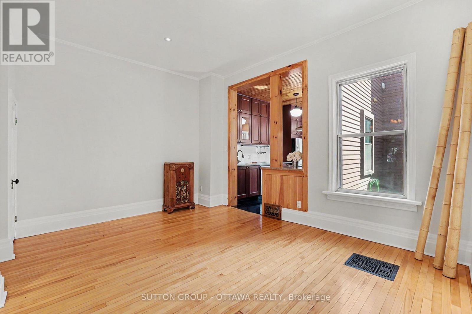 279 Cambridge Street N, Ottawa, Ontario K1R 7B1 - Photo 6 - X13229178