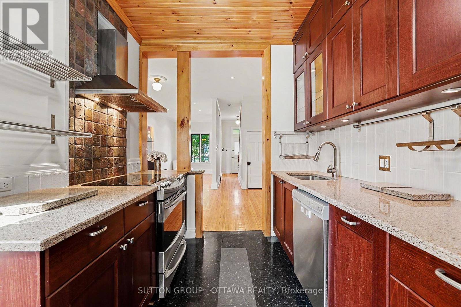 279 Cambridge Street N, Ottawa, Ontario K1R 7B1 - Photo 9 - X13229178