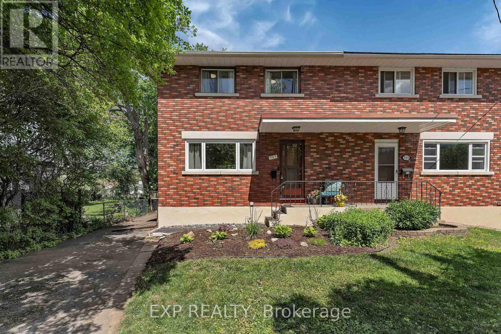 707 ROOSEVELT AVENUE, Ottawa, Ontario