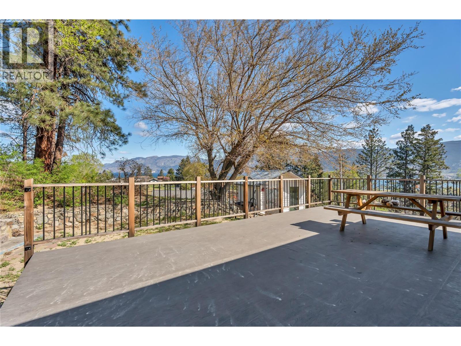 3909 Gartrell Road Summerland Photo 15