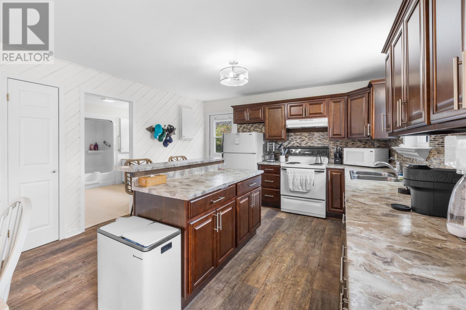 11 Spruce Lane, Savage Harbour, Prince Edward Island  C0A 1T0 - Photo 13 - 202612981