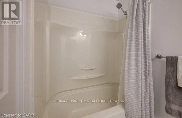 4 Ronald Road, Cambridge, Ontario  N1S 4N1 - Photo 17 - X13228902