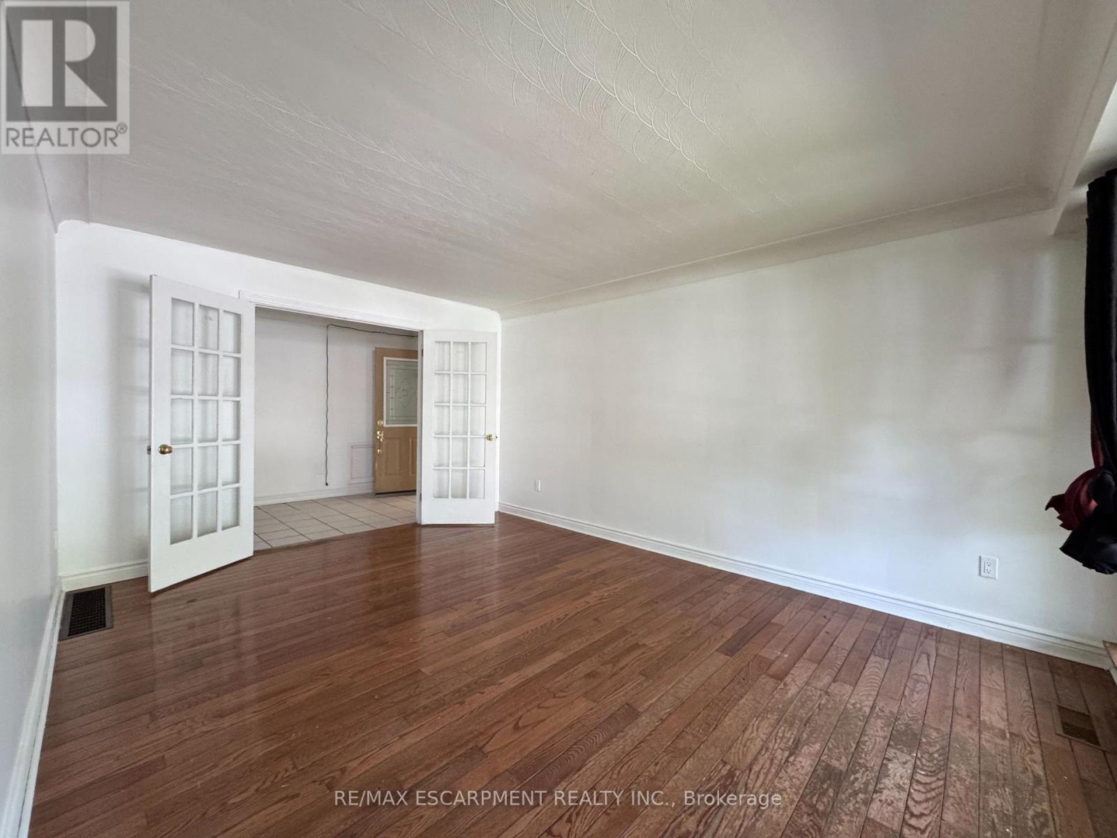 71 Hoover Crescent, Hamilton, Ontario  L9A 3H2 - Photo 4 - X13228982