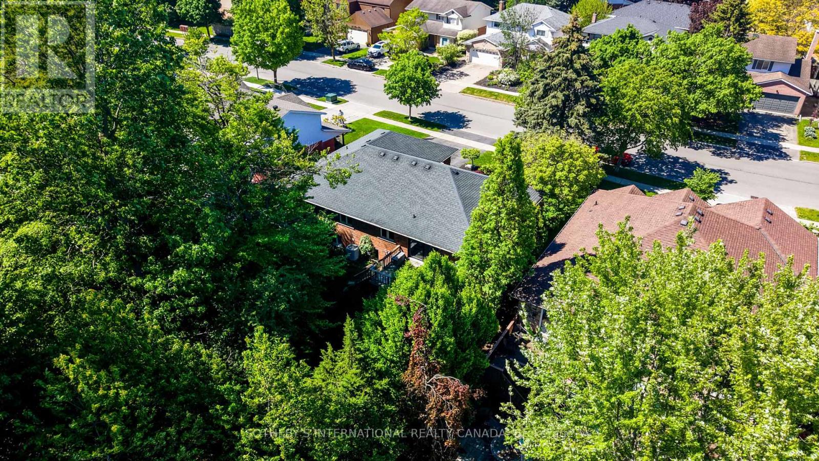 304 Auburn Drive, Waterloo, Ontario  N2K 3K5 - Photo 35 - X13229038