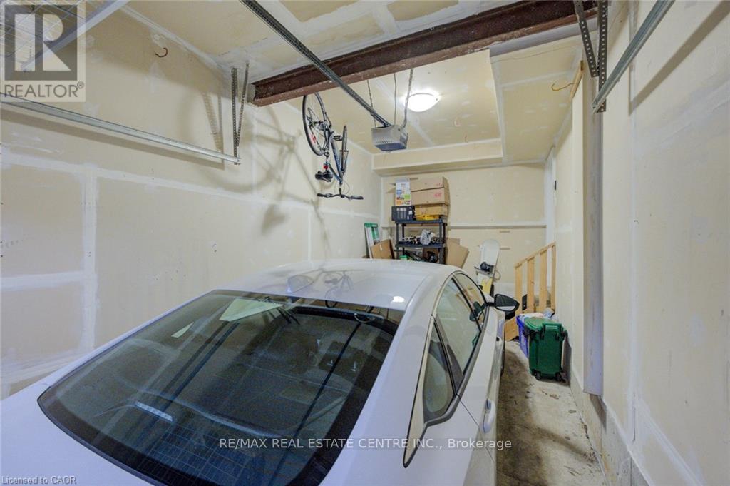 A4 - 20 David Bergey Drive, Kitchener, Ontario  N2E 0B1 - Photo 30 - X13229062