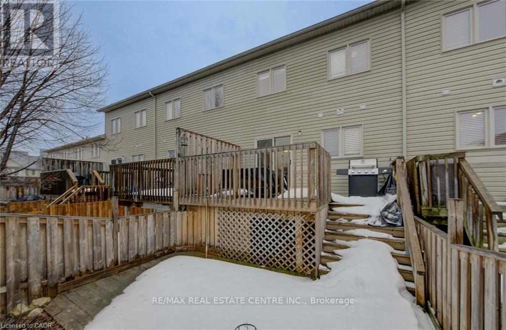 A4 - 20 David Bergey Drive, Kitchener, Ontario  N2E 0B1 - Photo 31 - X13229062