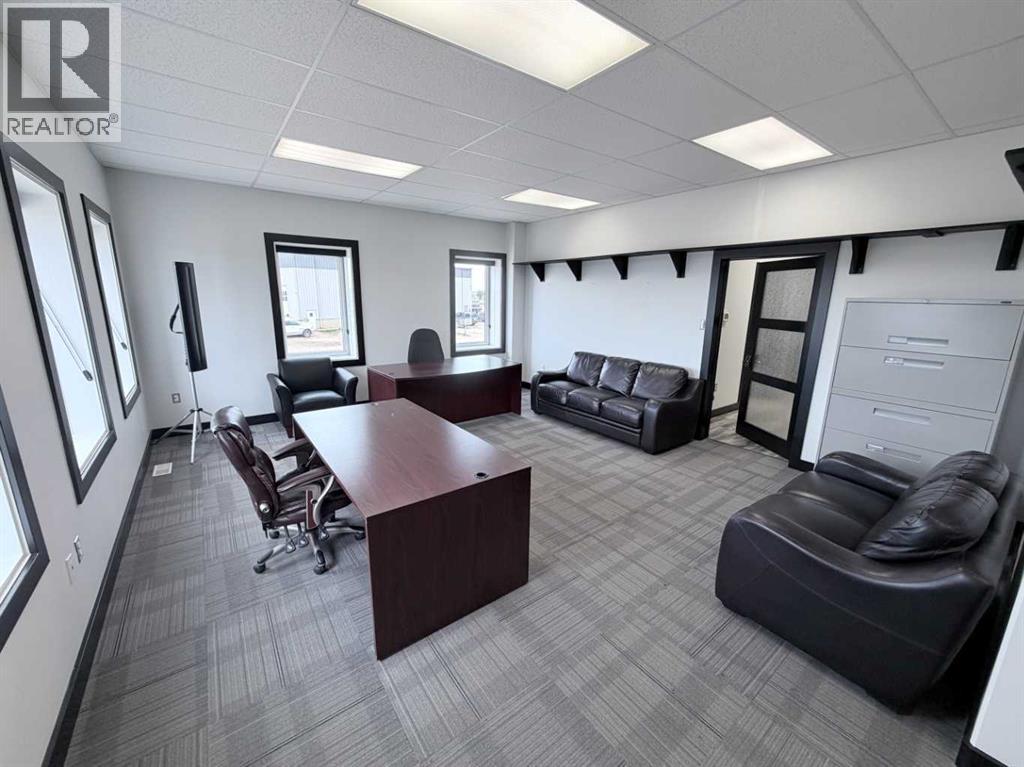 9501 78 Avenue, Clairmont, Alberta  T8V 2Z7 - Photo 16 - A2313376
