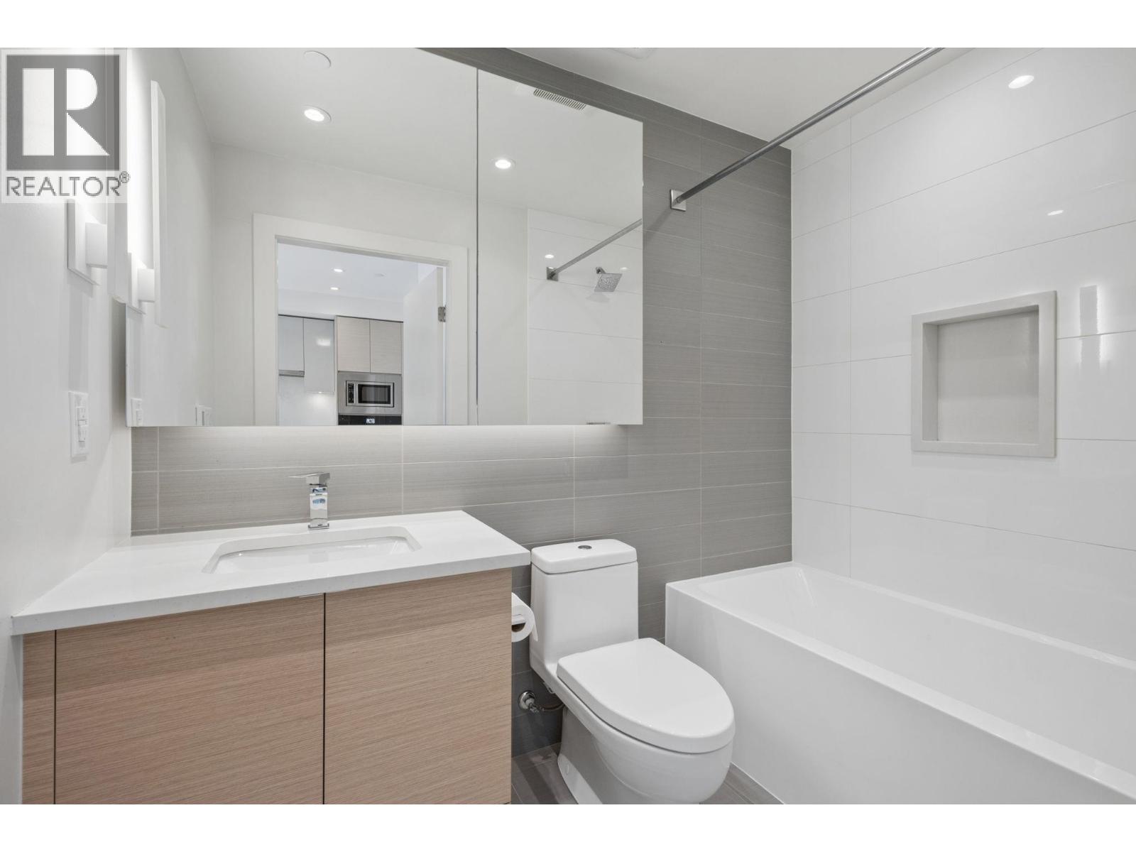 2304 3438 Sawmill Crescent, Vancouver, British Columbia  V5S 0E3 - Photo 13 - R3130864