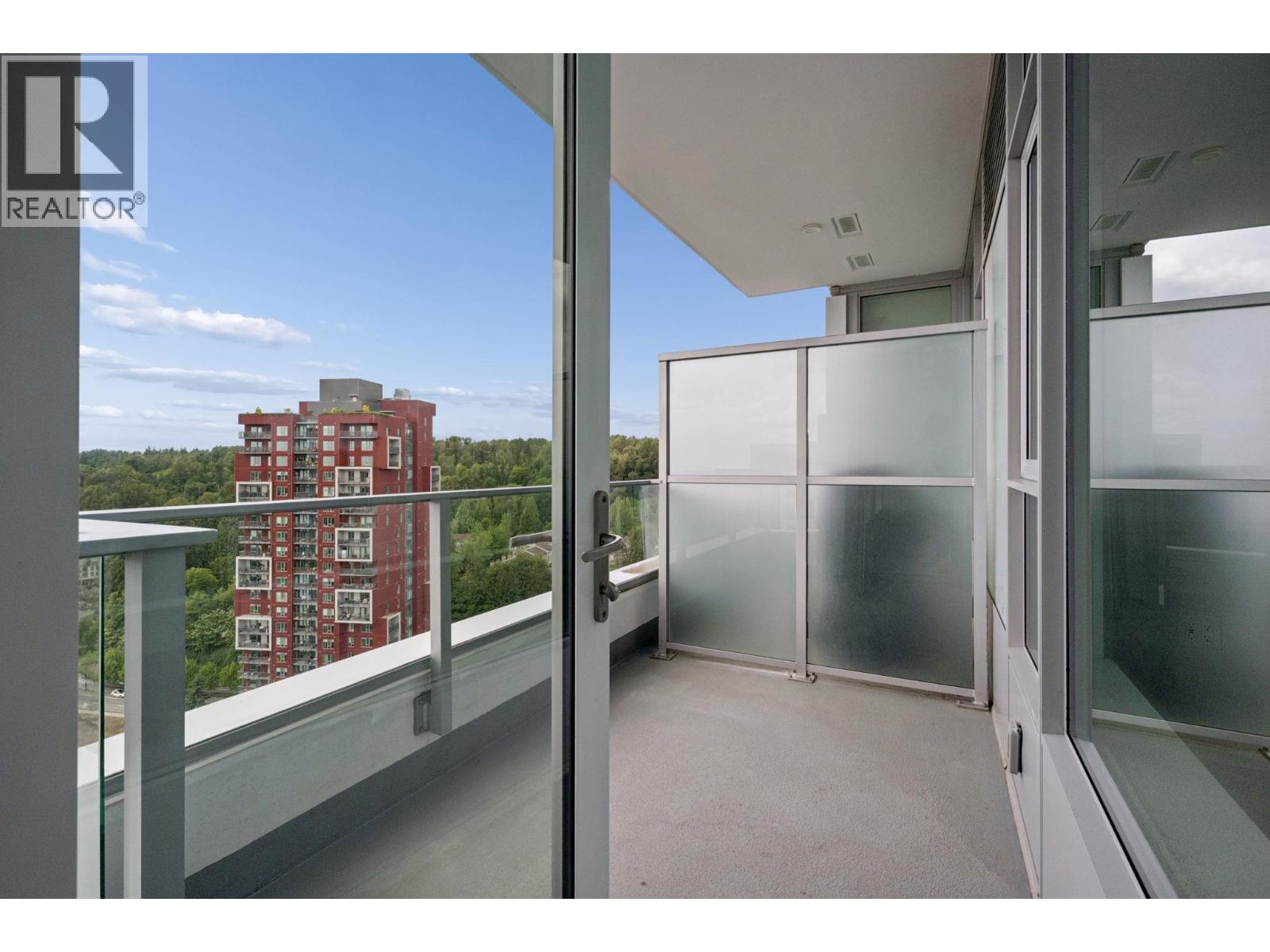 2304 3438 Sawmill Crescent, Vancouver, British Columbia  V5S 0E3 - Photo 7 - R3130864