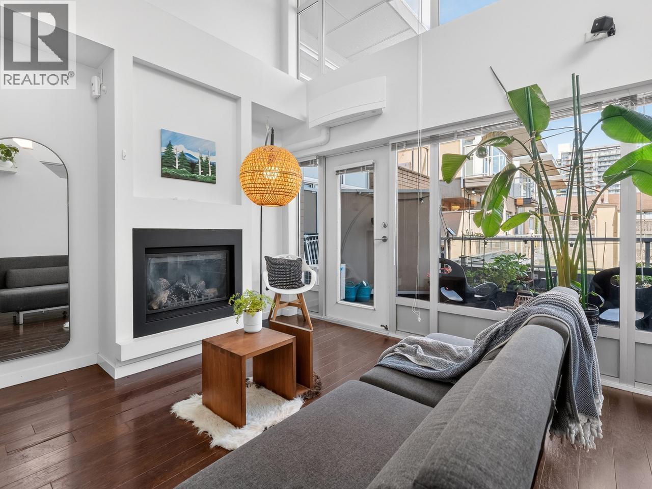 Ph1 1288 Chesterfield Avenue, North Vancouver, British Columbia  V7M 0B1 - Photo 6 - R3130867