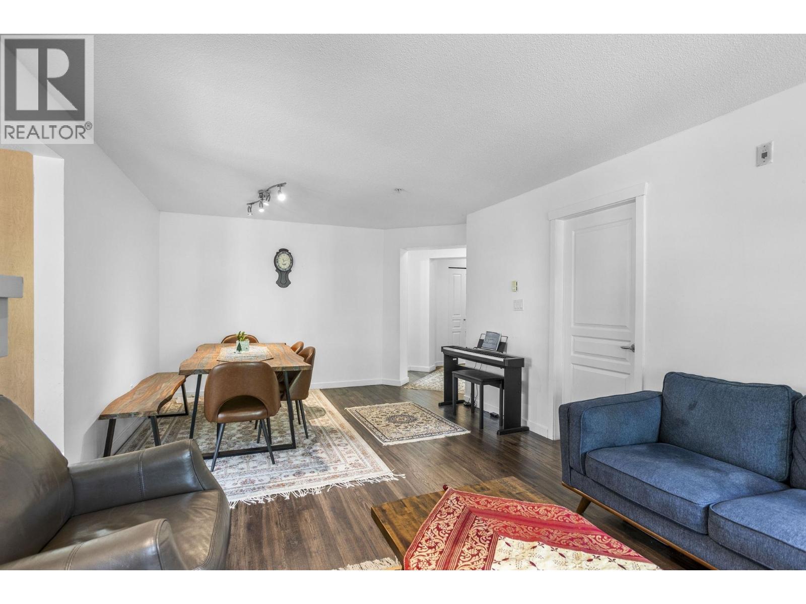 301 2966 Silver Springs Boulevard, Coquitlam, British Columbia  V3E 3S1 - Photo 11 - R3130877
