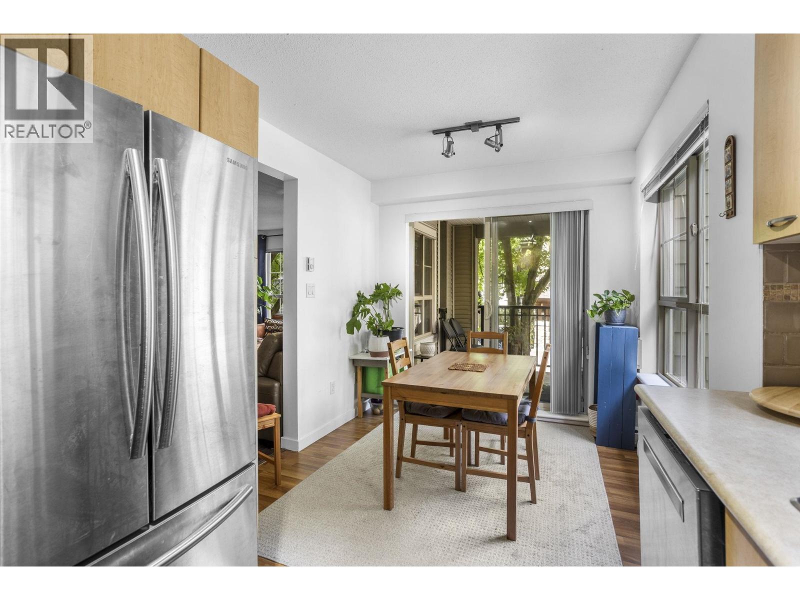 301 2966 Silver Springs Boulevard, Coquitlam, British Columbia  V3E 3S1 - Photo 16 - R3130877