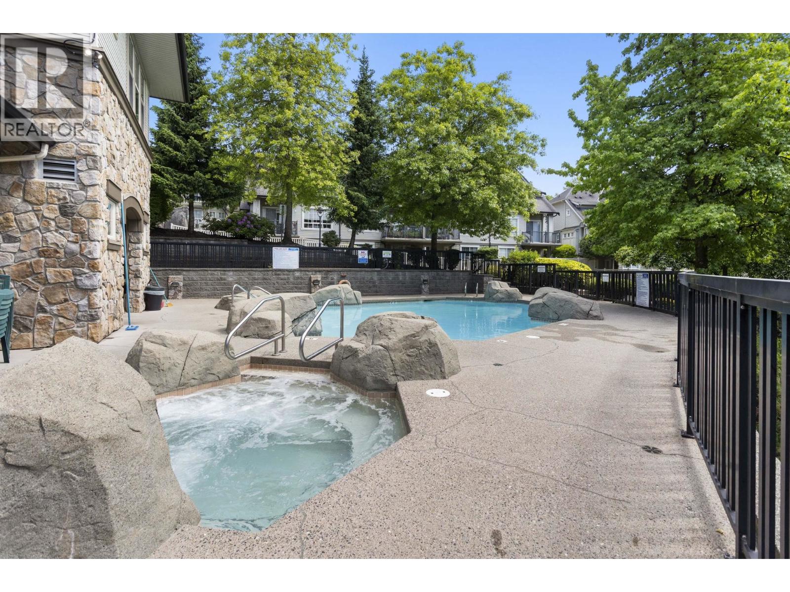 301 2966 Silver Springs Boulevard, Coquitlam, British Columbia  V3E 3S1 - Photo 34 - R3130877
