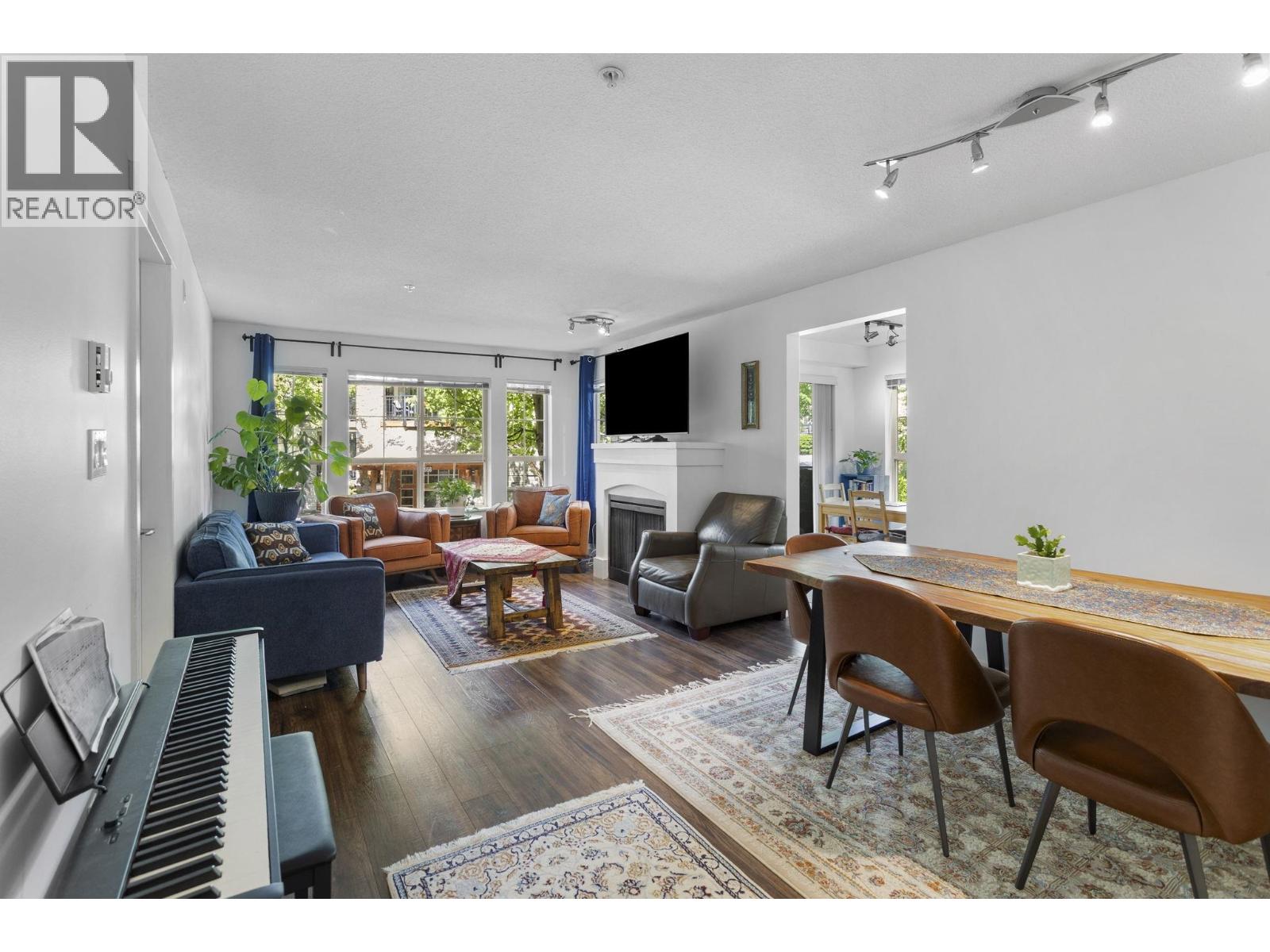 301 2966 Silver Springs Boulevard, Coquitlam, British Columbia  V3E 3S1 - Photo 5 - R3130877
