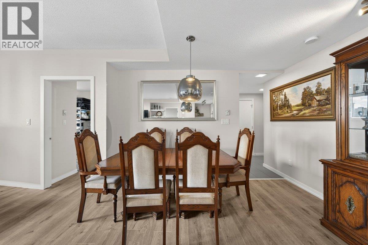 2701 2982 Burlington Drive, Coquitlam, British Columbia  V3B 0B3 - Photo 14 - R3130916
