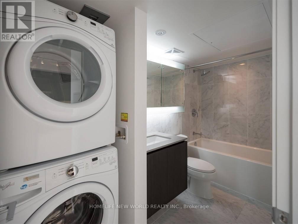 1501 - 70 Queens Wharf Road, Toronto, Ontario  M5V 0J2 - Photo 7 - C13229088