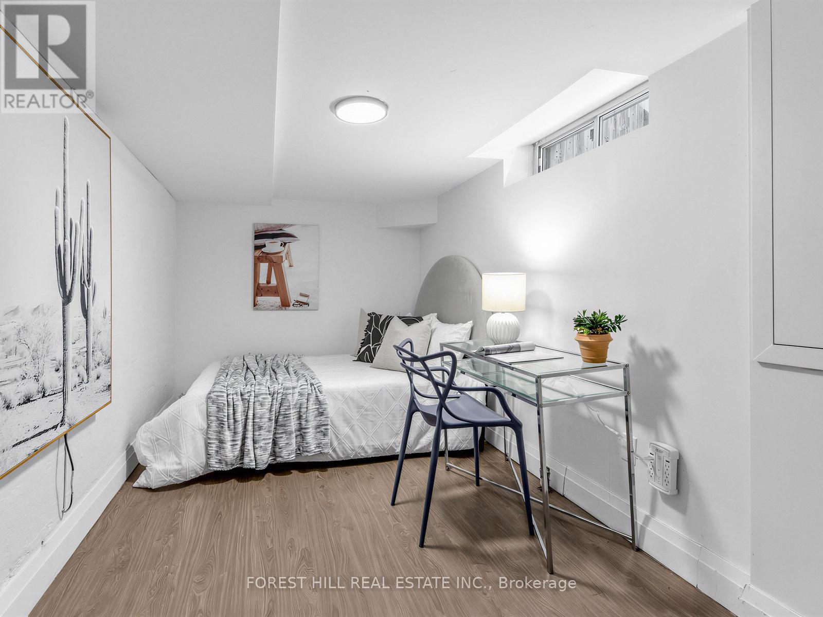 192 Glen Cedar Road, Toronto, Ontario  M6C 3H1 - Photo 32 - C13229130