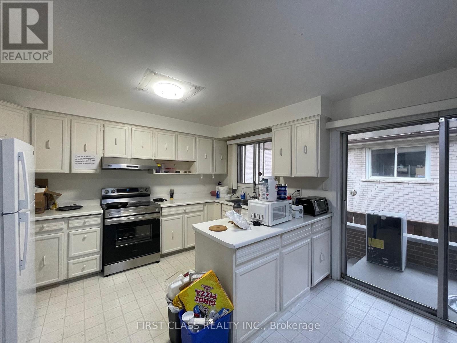 N3 - 93 Peckham Avenue, Toronto, Ontario  M2R 2V4 - Photo 6 - C13229146