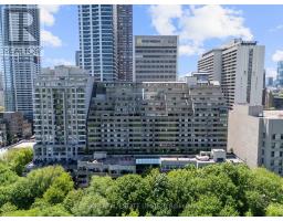 209 - 360 BLOOR STREET E, Toronto, Ontario