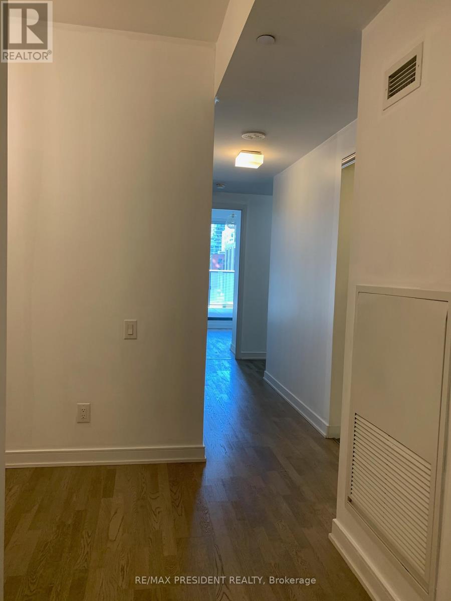 408 - 57 St Joseph Street, Toronto, Ontario  M5S 0C5 - Photo 6 - C13229216