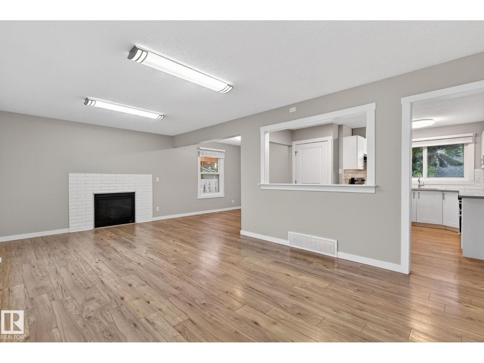 15112 80 St Nw, Edmonton, Alberta  T5C 1M3 - Photo 3 - E4490471