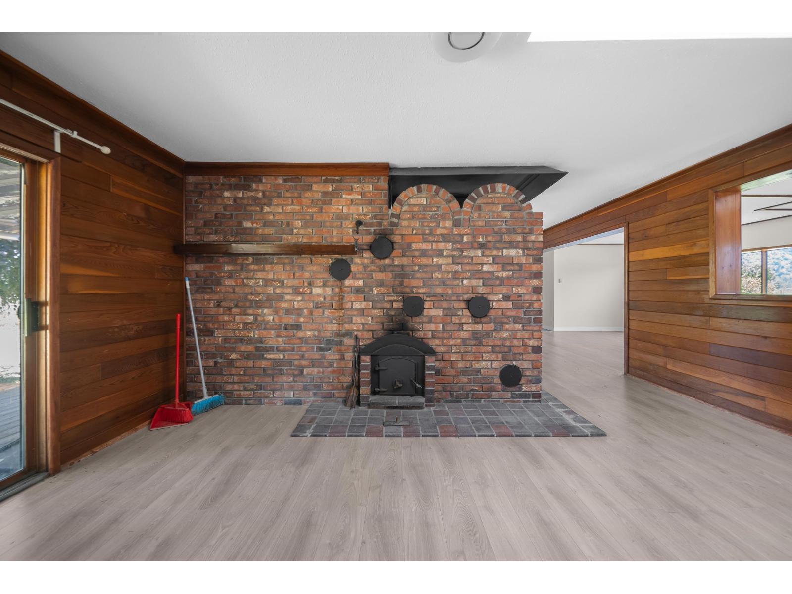 38531 Old Yale Road, Abbotsford, British Columbia  V3G 1X4 - Photo 11 - R3125998